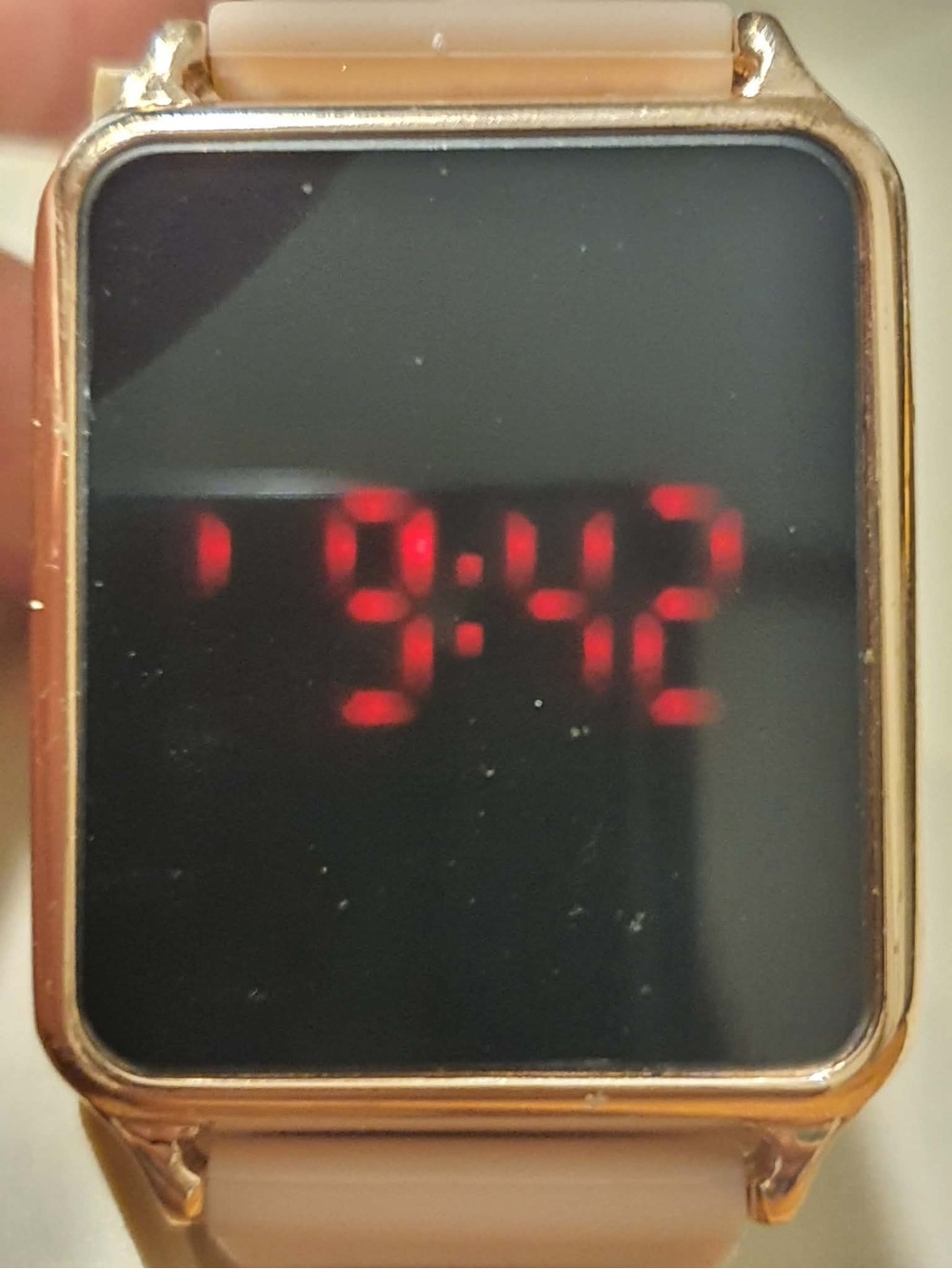 🦋10/$20🦋 Goldtone/Pink Silicone Digital Touch Led Women's Watch
